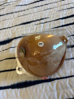 NuBra size E  adhesive bra strapless